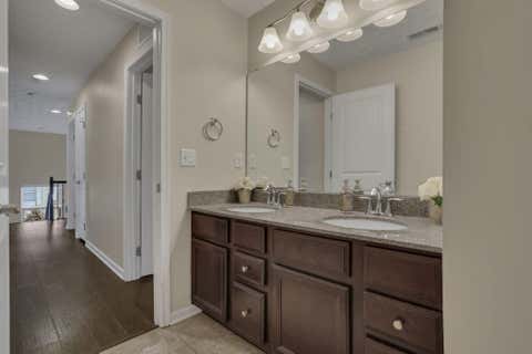 Tiny photo for 7844 Adare Court 5 #5, Dublin, OH 43016 (MLS # 226031503)