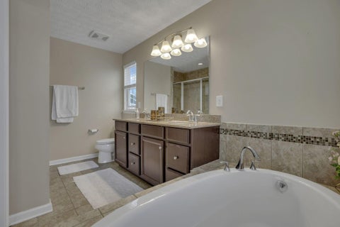 Tiny photo for 7844 Adare Court 5 #5, Dublin, OH 43016 (MLS # 226031503)