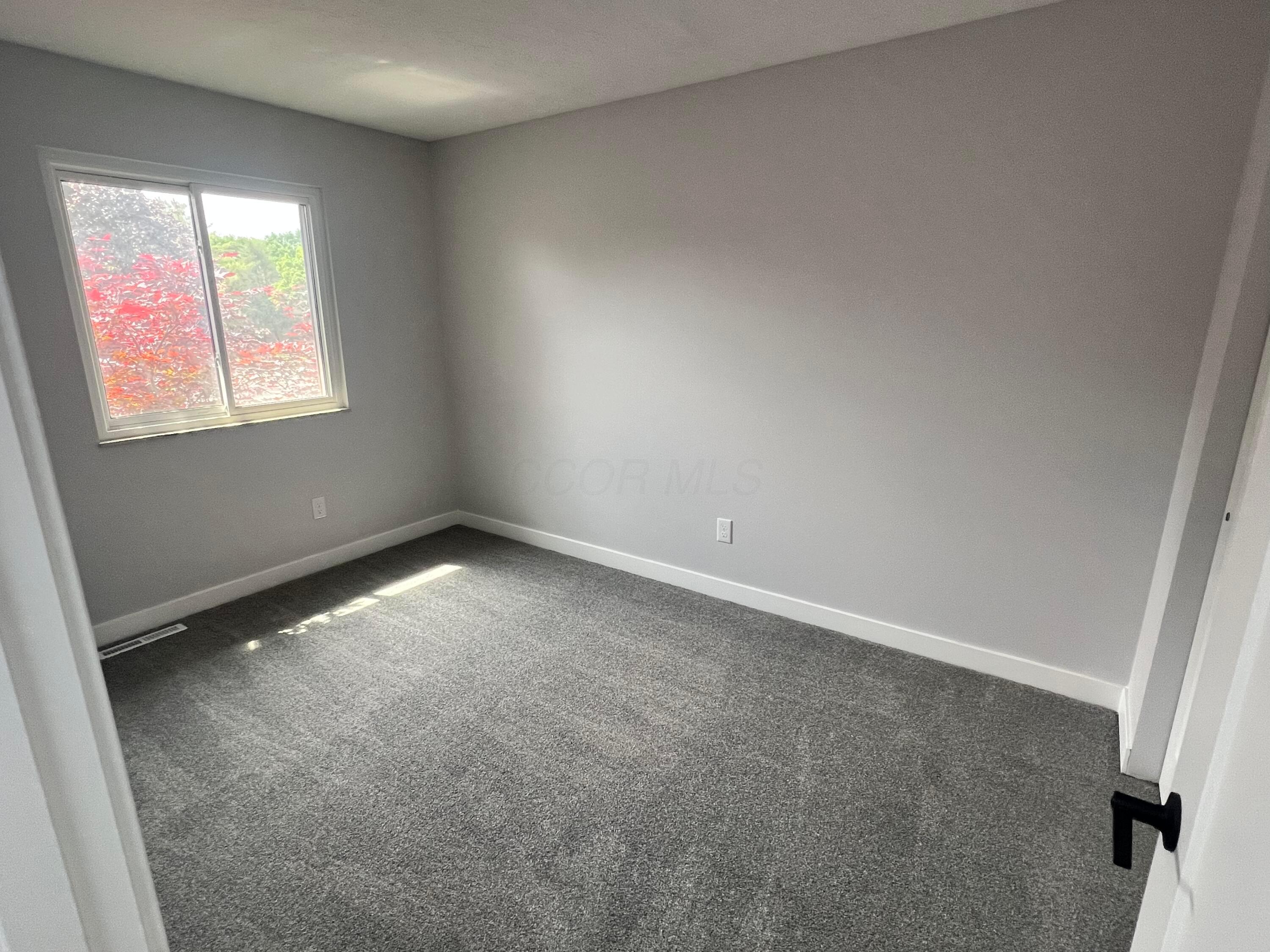 139 Corbins Mill Drive, Dublin, Ohio image 12