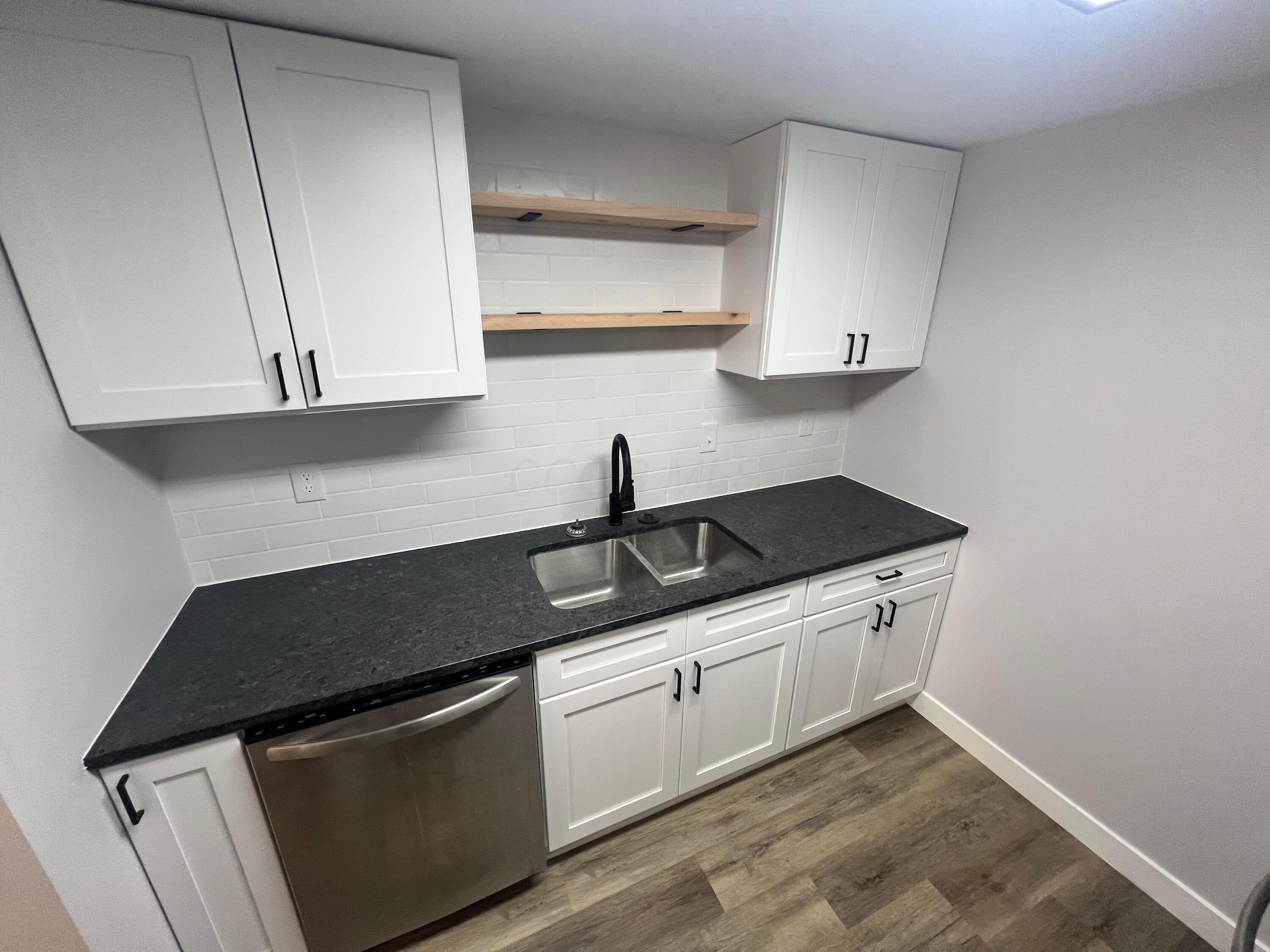 139 Corbins Mill Drive, Dublin, Ohio image 4