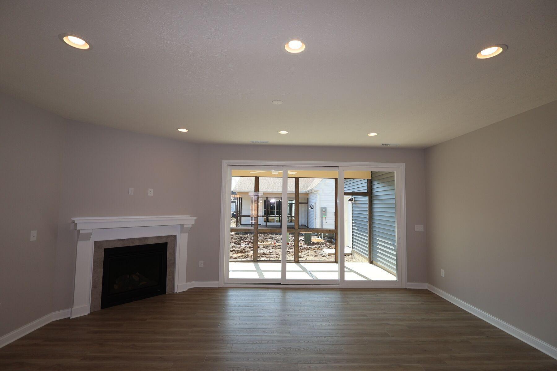 6956 Corsican Loop N