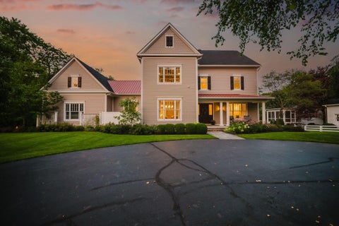 Tiny photo for 5114 Harlem Road, New Albany, OH 43054 (MLS # 226027331)