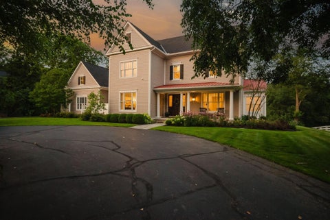 Tiny photo for 5114 Harlem Road, New Albany, OH 43054 (MLS # 226027331)