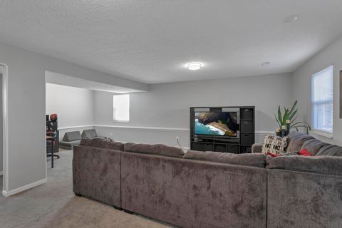 Tiny photo for 2305 Spring Cress Avenue, Grove City, OH 43123 (MLS # 225036793)