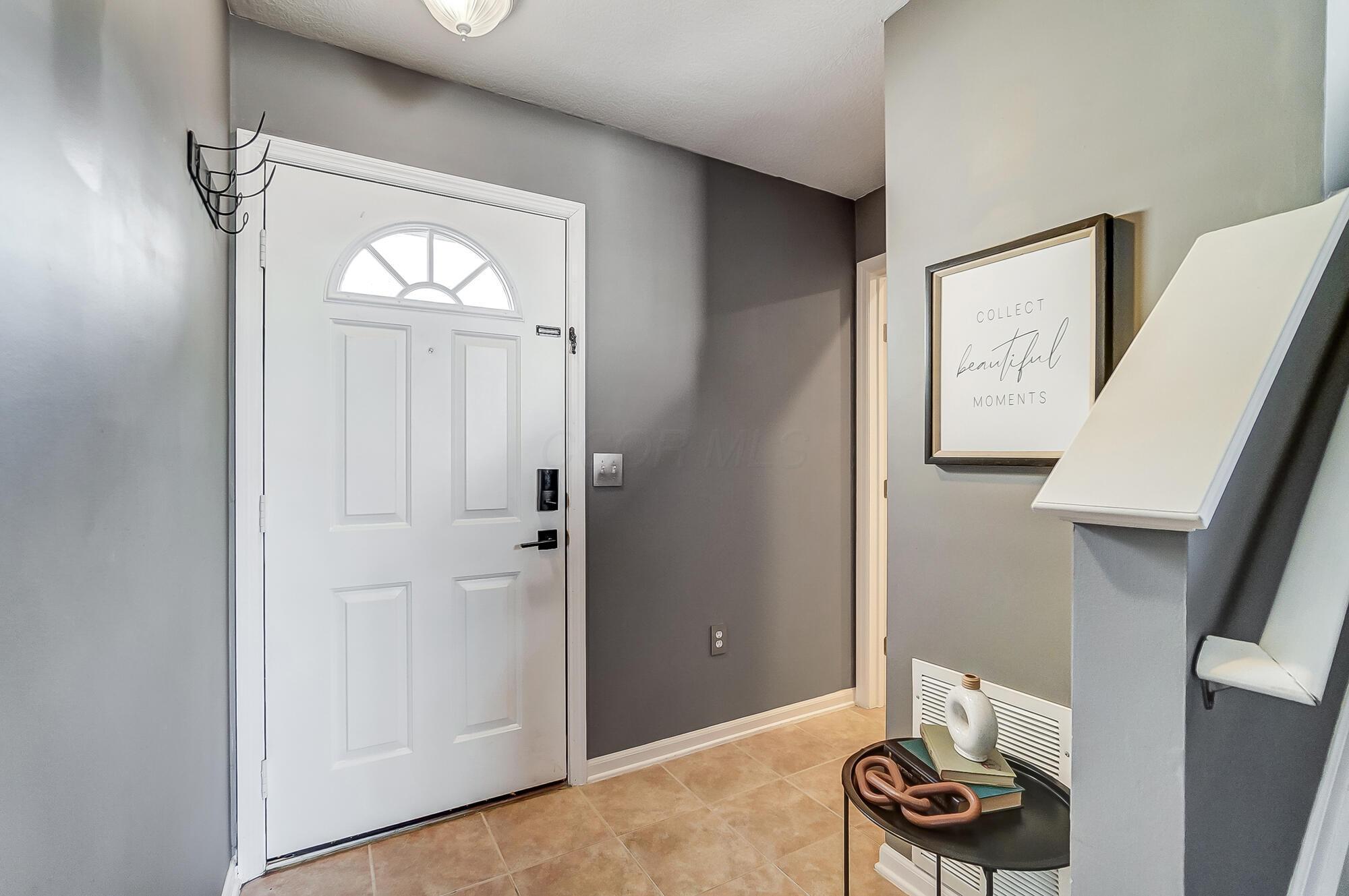5571 Viningbrook Drive, Dublin, Ohio image 6