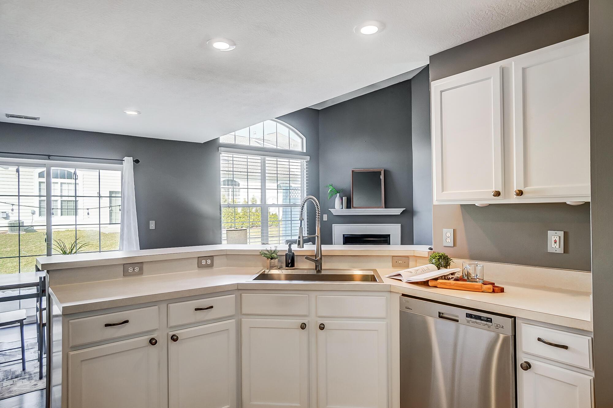 5571 Viningbrook Drive, Dublin, Ohio image 15