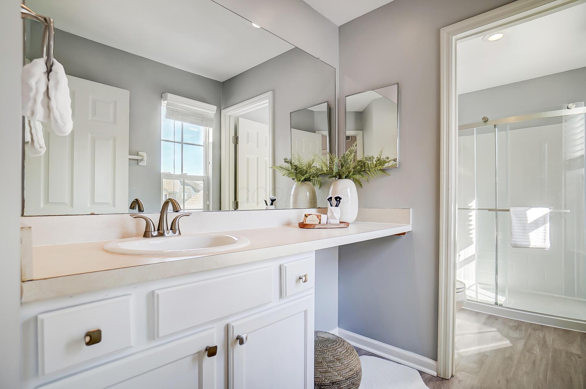 5571 Viningbrook Drive, Dublin, Ohio image 27