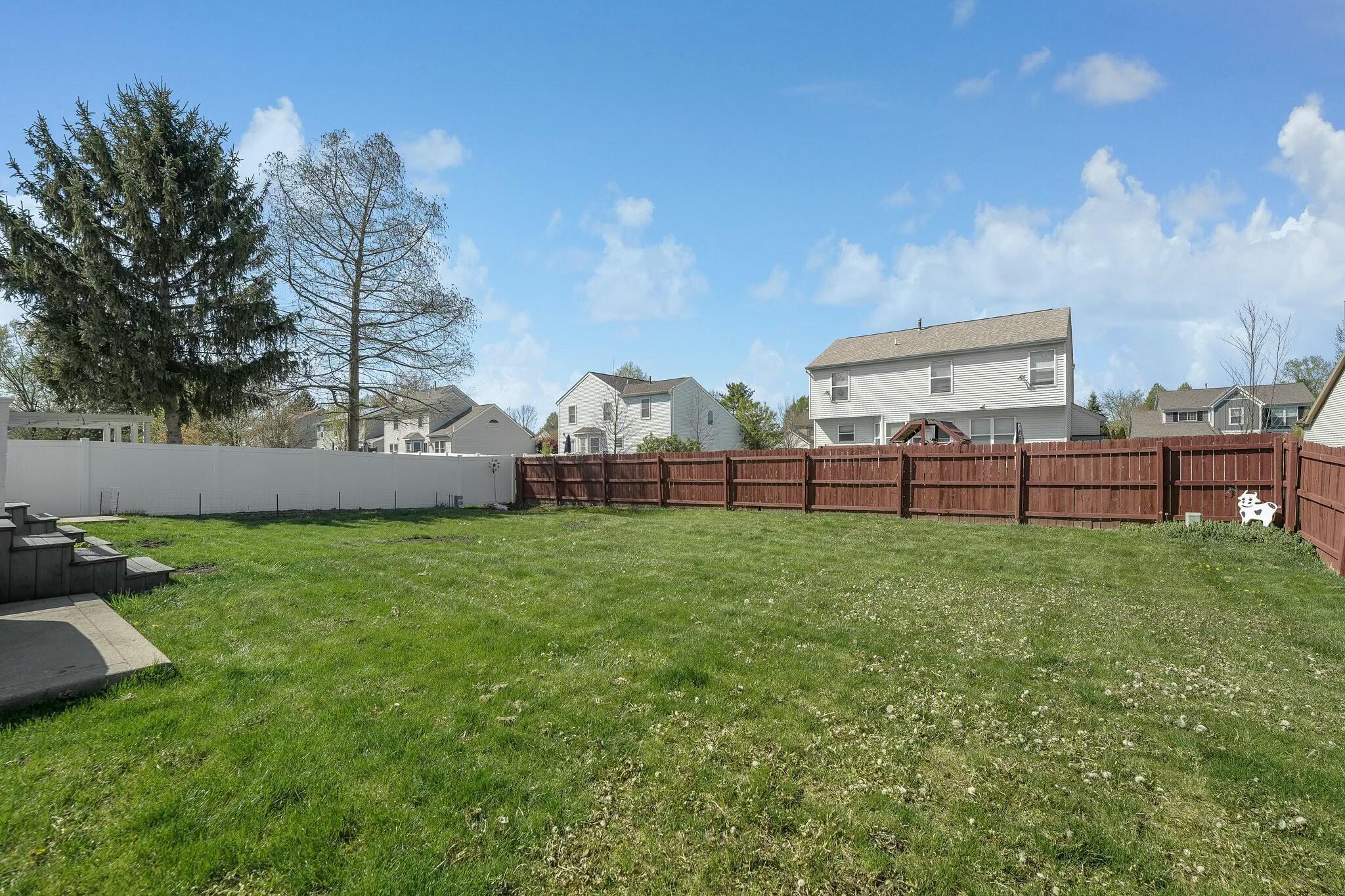 5350 Whispering Oak Boulevard, Hilliard, Ohio image 31