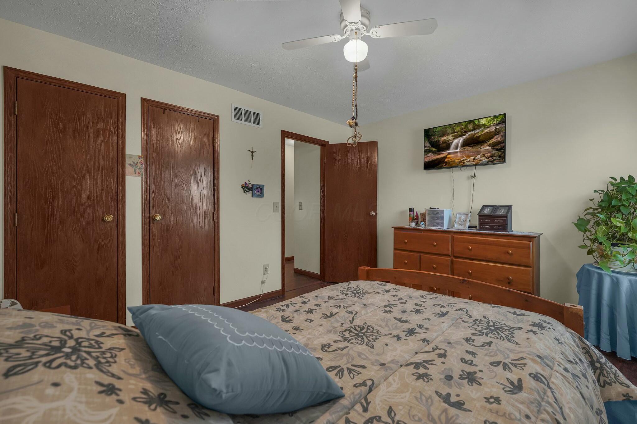 5350 Whispering Oak Boulevard, Hilliard, Ohio image 28