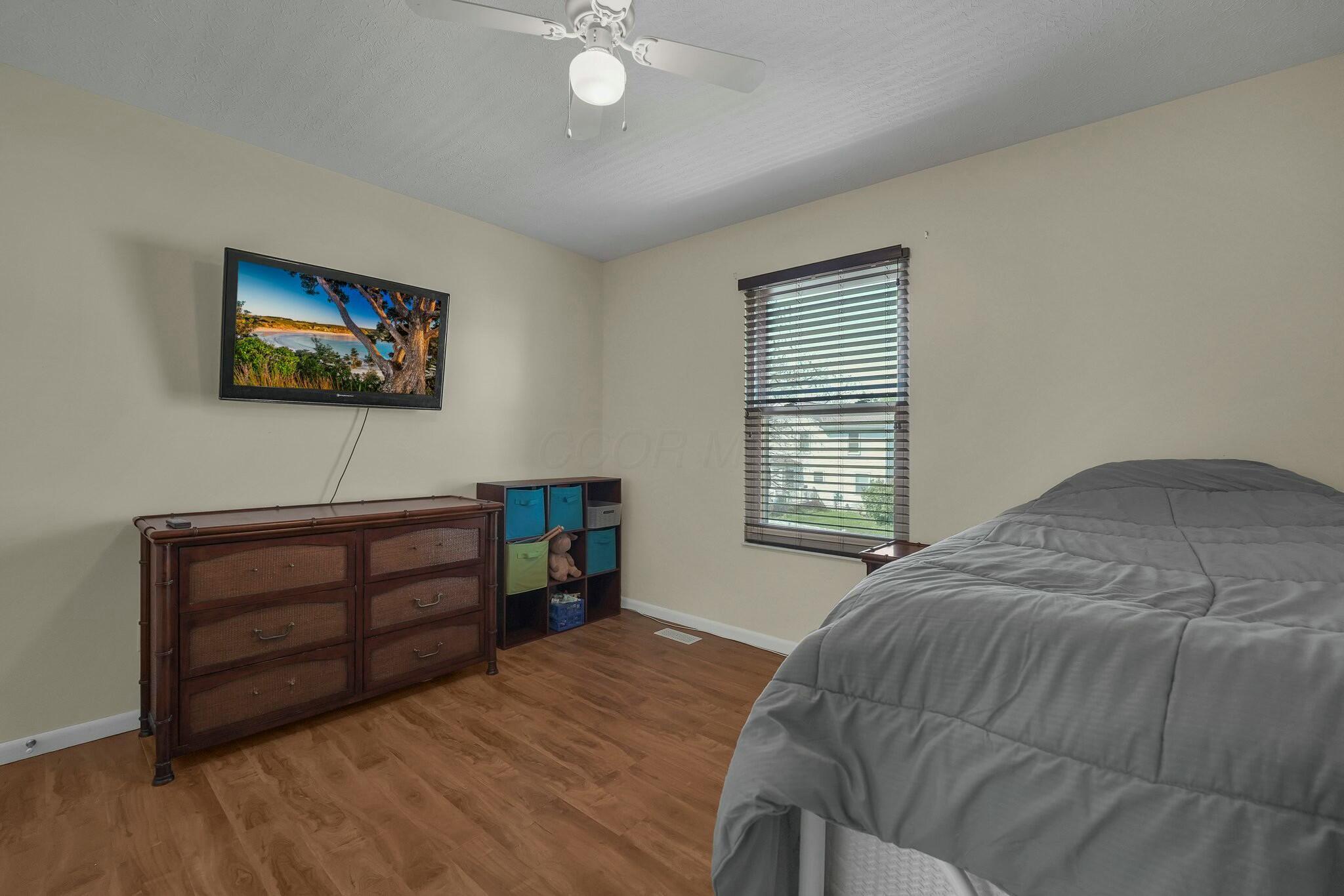 5350 Whispering Oak Boulevard, Hilliard, Ohio image 25