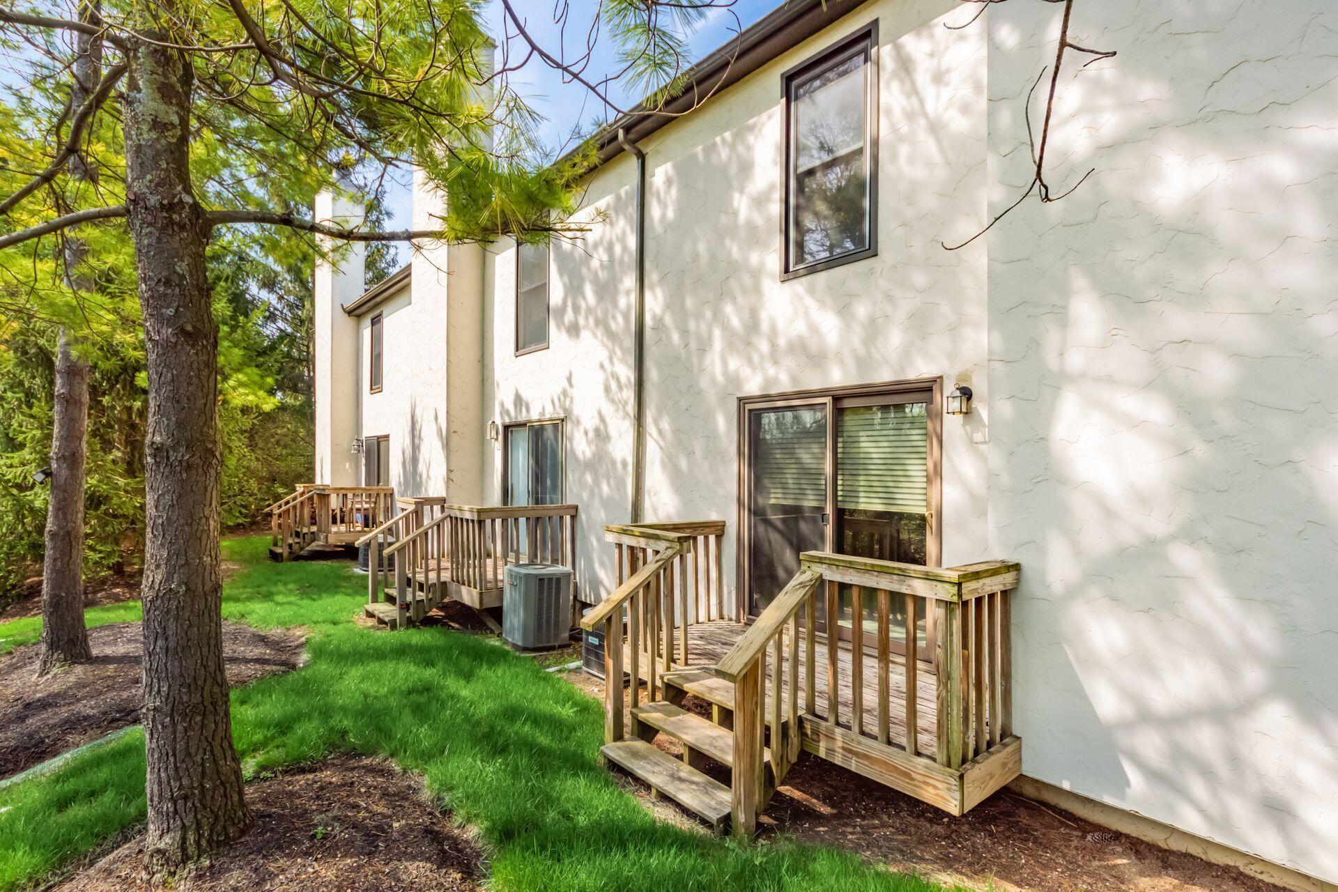 6677 Willow Grove Place, Dublin, Ohio image 29