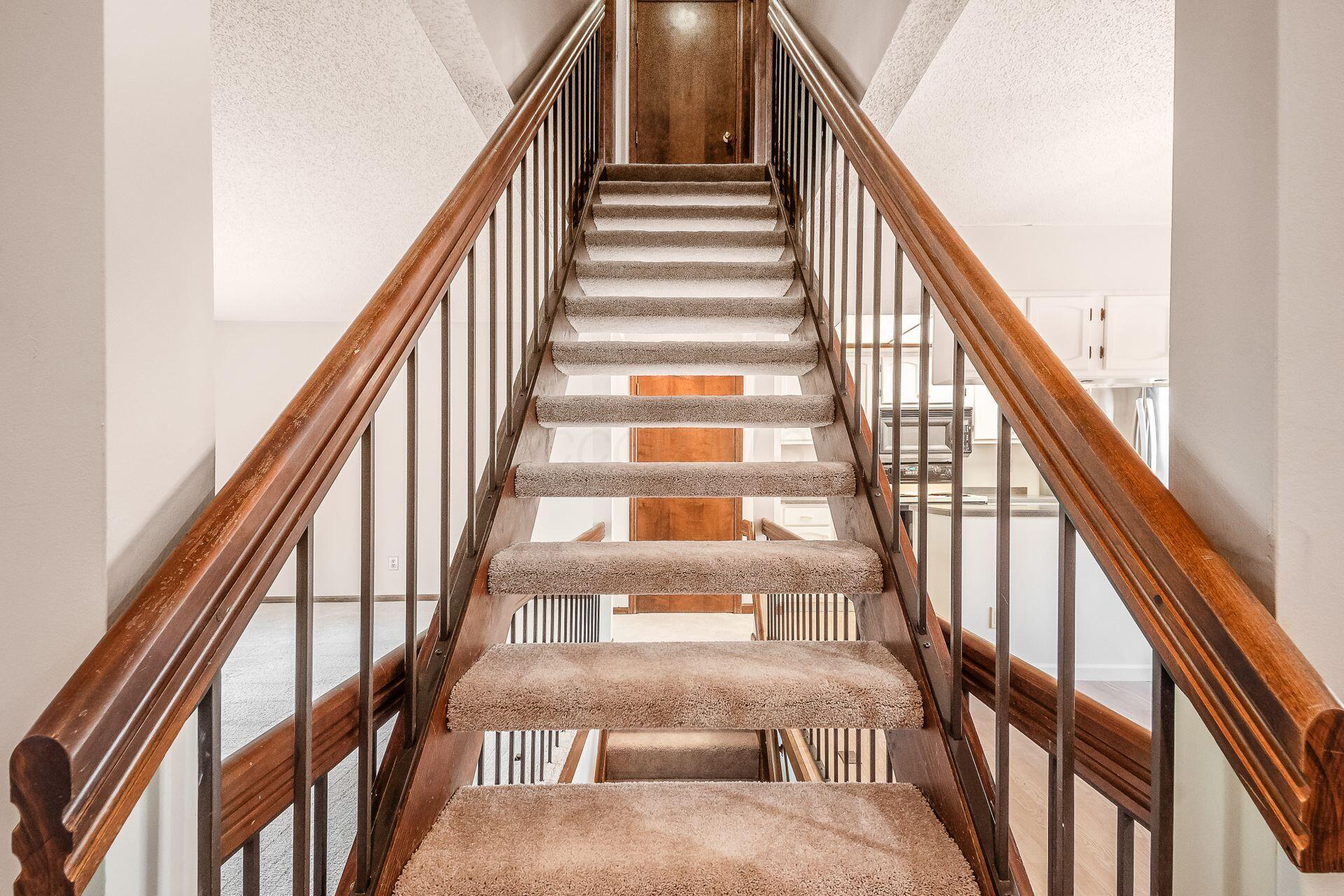 6677 Willow Grove Place, Dublin, Ohio image 17