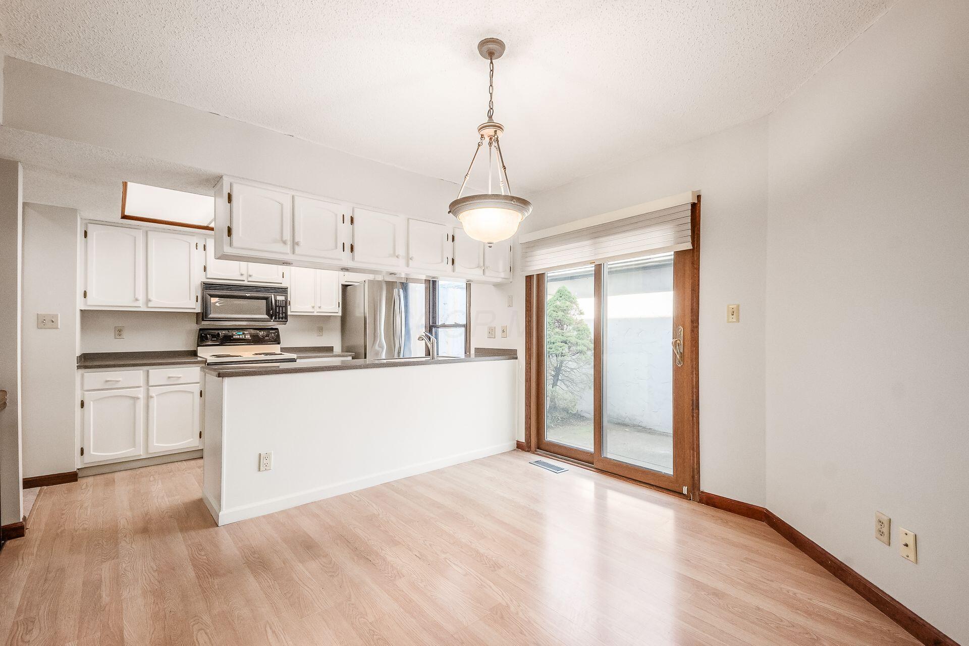 6677 Willow Grove Place, Dublin, Ohio image 15