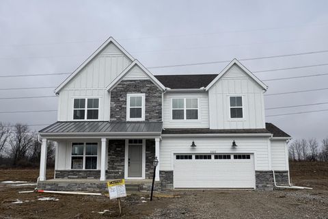 Photo of 5503 Green Castle Court, Delaware, OH 43015 (MLS # 226000118)