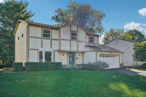 Photo of 92 E Kennebec Place E, Westerville, OH 43081 (MLS # 225042971)