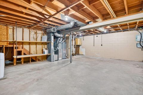 Tiny photo for 495 Daytona Road, Columbus, OH 43228 (MLS # 226002942)