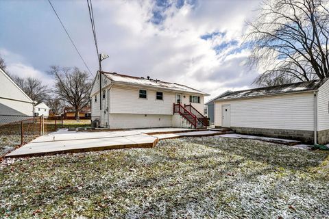 Tiny photo for 495 Daytona Road, Columbus, OH 43228 (MLS # 226002942)