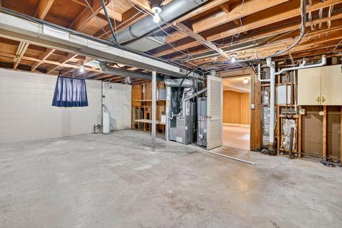 Tiny photo for 495 Daytona Road, Columbus, OH 43228 (MLS # 226002942)