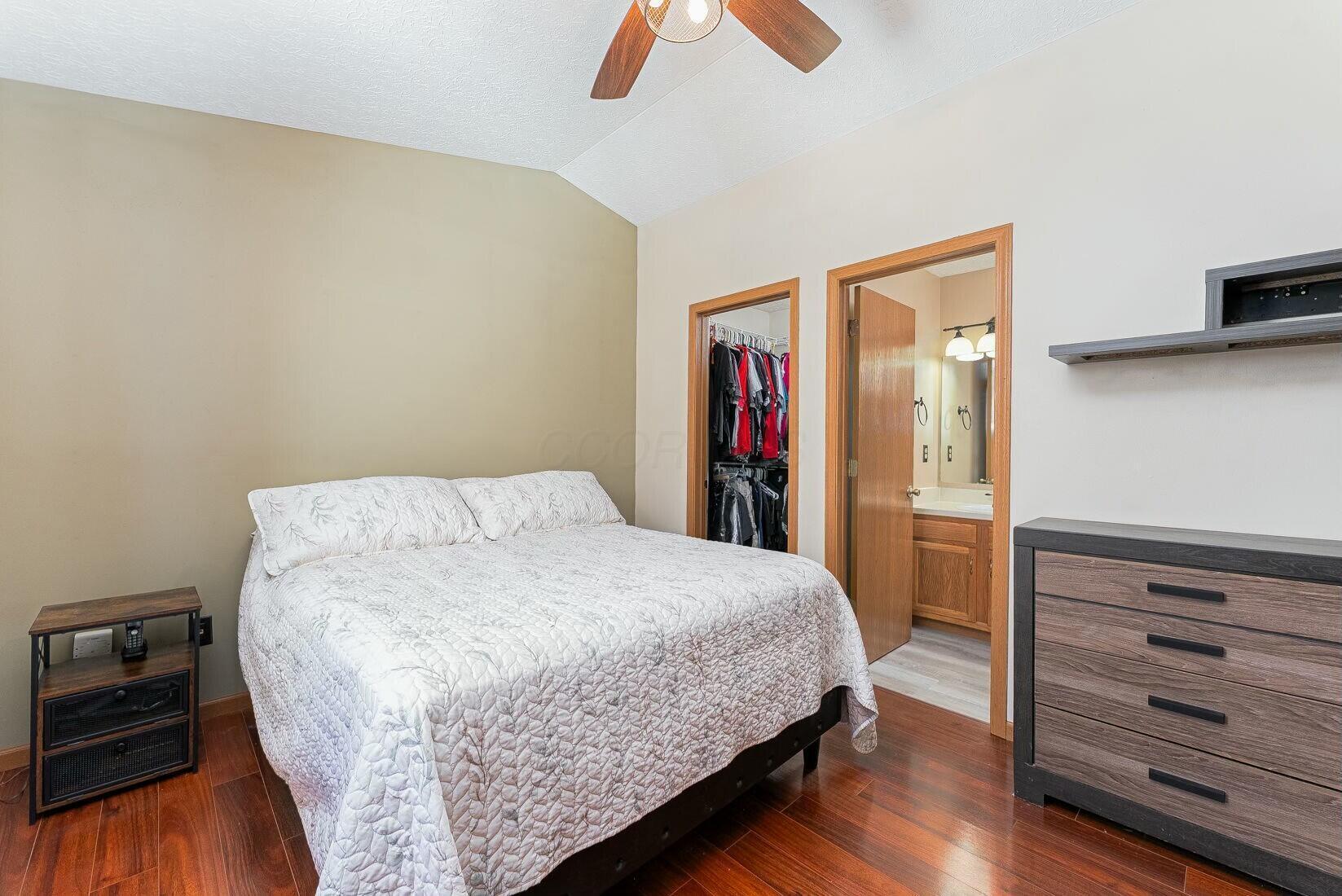 1509 Anderley Road, Grove City, Ohio image 22