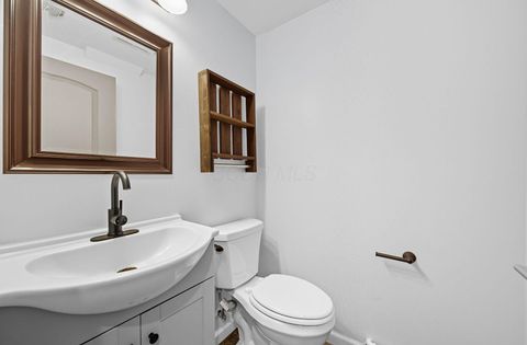 Tiny photo for 144 Miami Avenue, Columbus, OH 43203 (MLS # 225037521)