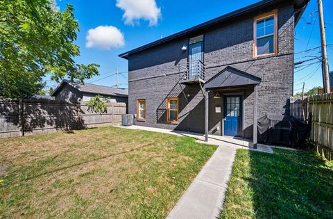 Photo of 144 Miami Avenue, Columbus, OH 43203 (MLS # 225037521)
