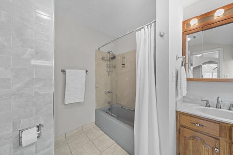 Tiny photo for 4 Club Drive, Chillicothe, OH 45601 (MLS # 226035303)