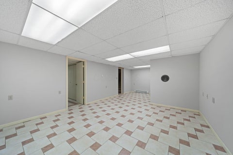 Tiny photo for 4 Club Drive, Chillicothe, OH 45601 (MLS # 226035303)