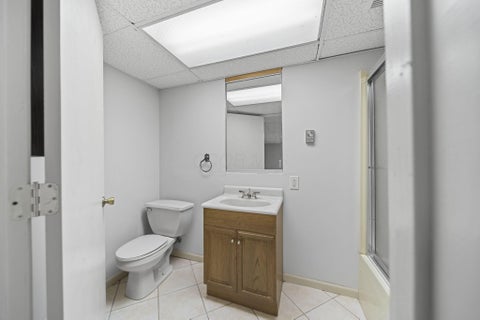 Tiny photo for 4 Club Drive, Chillicothe, OH 45601 (MLS # 226035303)