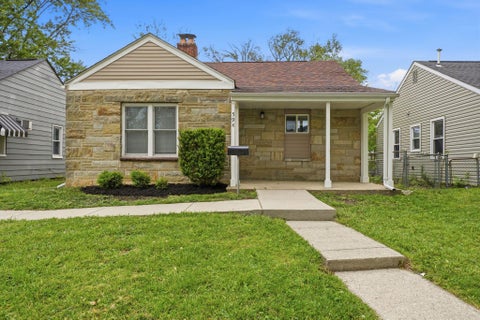 Photo of 594 Whitethorne Avenue, Columbus, OH 43223 (MLS # 226034360)
