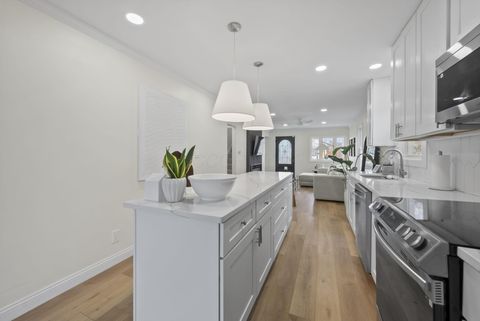 Tiny photo for 111 Rosslyn Avenue, Columbus, OH 43214 (MLS # 226000034)