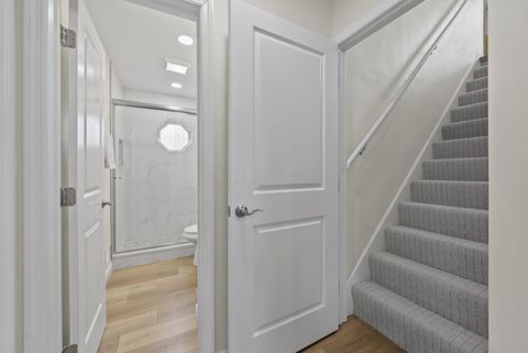 Tiny photo for 111 Rosslyn Avenue, Columbus, OH 43214 (MLS # 226000034)