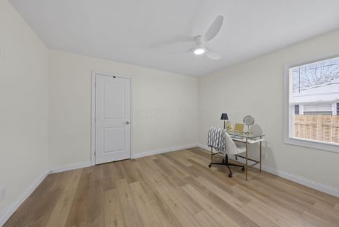 Tiny photo for 111 Rosslyn Avenue, Columbus, OH 43214 (MLS # 226000034)