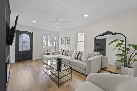 Tiny photo for 111 Rosslyn Avenue, Columbus, OH 43214 (MLS # 226000034)