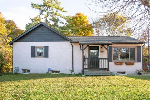 Photo of 131 W Mohawk Drive, Powell, OH 43065 (MLS # 226040896)