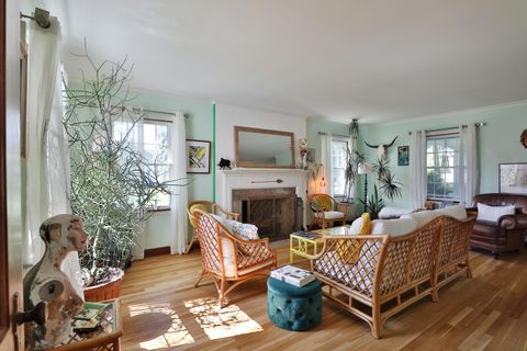 Tiny photo for 190 S Roys Avenue, Columbus, OH 43204 (MLS # 226019663)