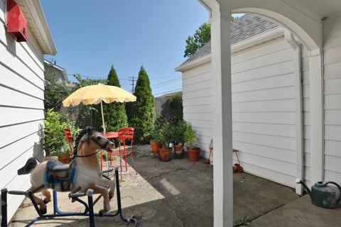Tiny photo for 190 S Roys Avenue, Columbus, OH 43204 (MLS # 226019663)