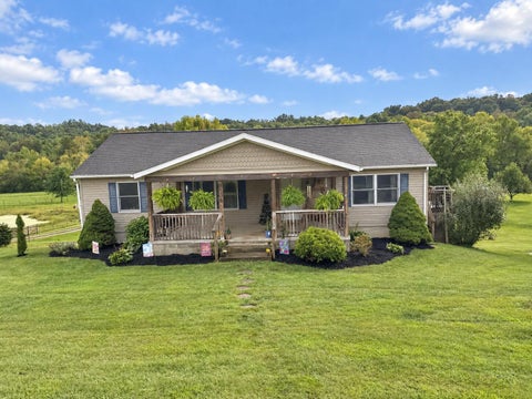 Homes For Sale - 8005 Stone Castle Road<br/> Athens, OH 45701