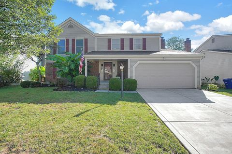 Photo of 8000 Oakwind Court, Westerville, OH 43081 (MLS # 225036818) Photo of 8000 Oakwind Court, Westerville, OH 43081 (MLS # 225036818)