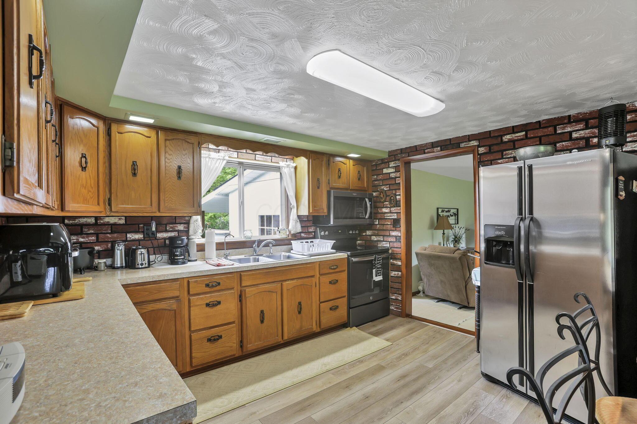 4225 Woodlane Drive, Nelsonville, Ohio image 18