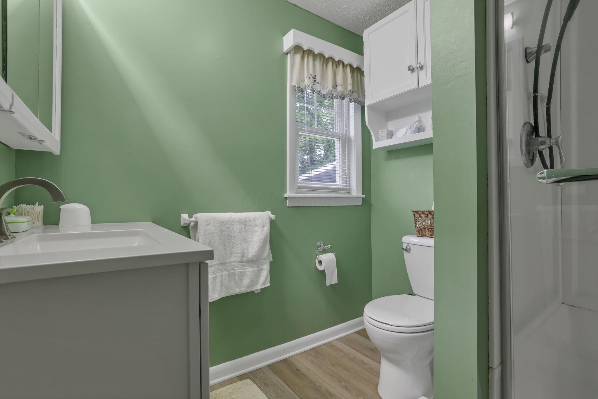 4225 Woodlane Drive, Nelsonville, Ohio image 24