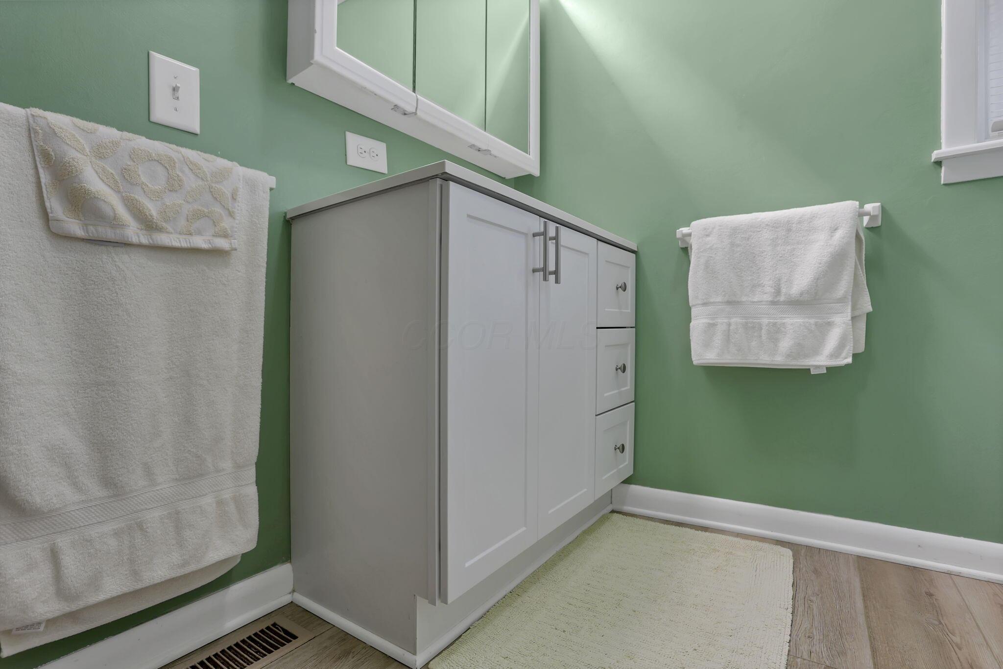 4225 Woodlane Drive, Nelsonville, Ohio image 23