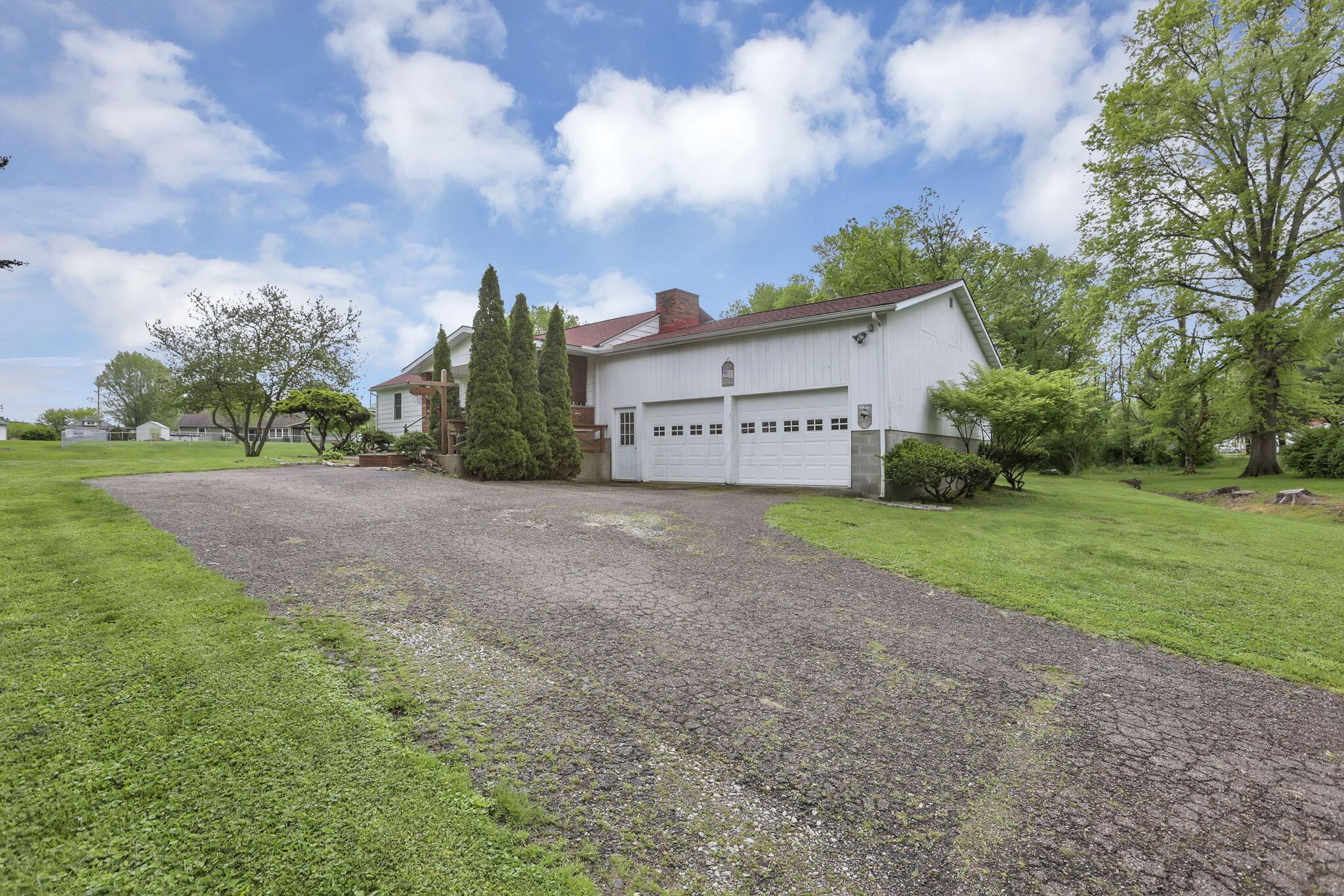 4225 Woodlane Drive, Nelsonville, Ohio image 40