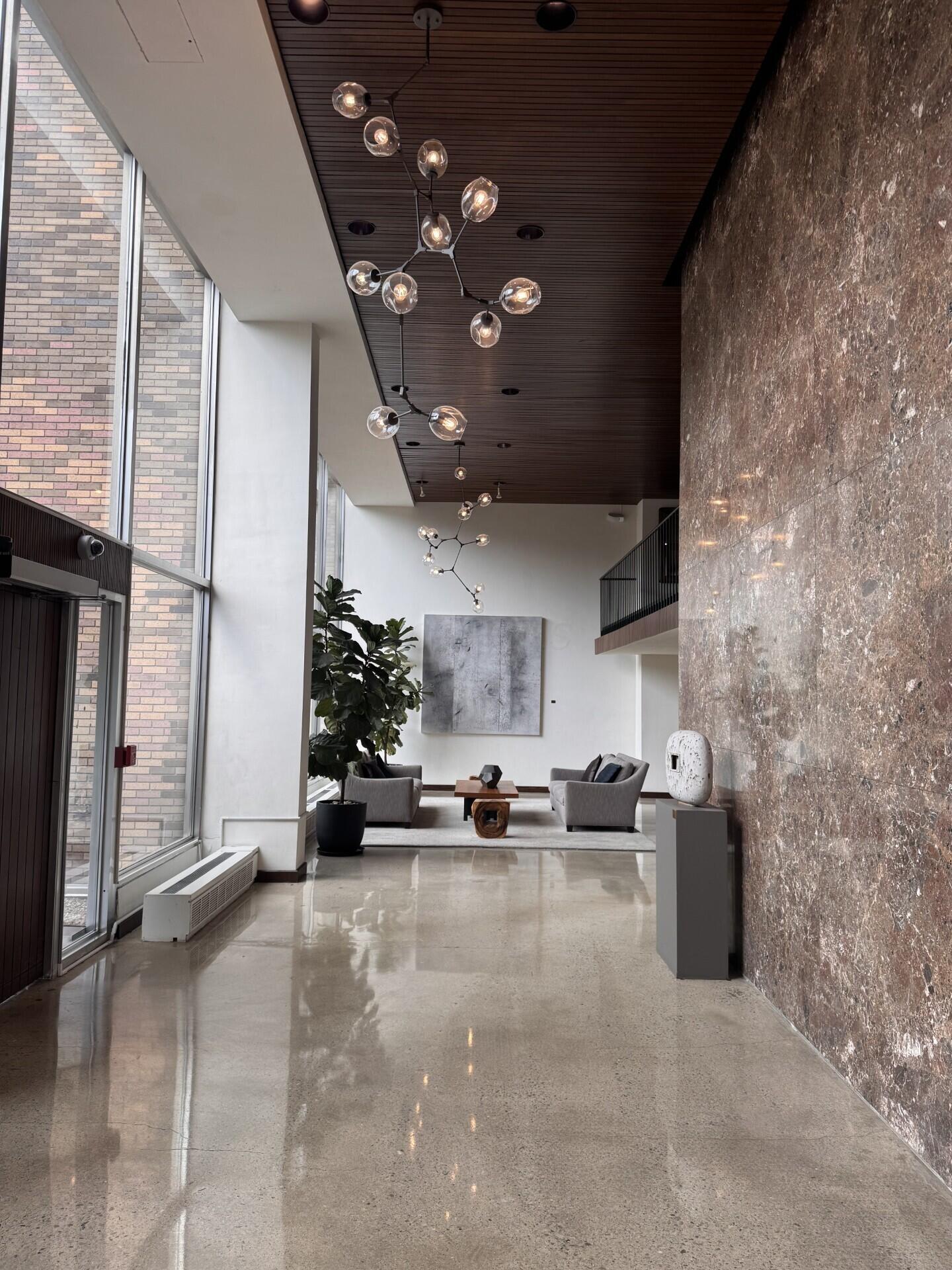 1000 Urlin Avenue 511