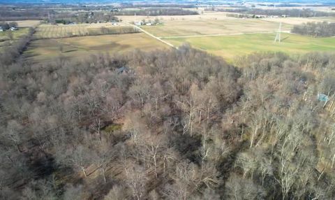 Photo of 0 Cherry Lane NW, Baltimore, OH 43105 (MLS # 226008720)