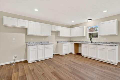 Tiny photo for 358 Elm Street, New Straitsville, OH 43766 (MLS # 226004429)