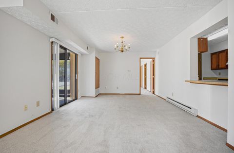 Tiny photo for 3967 Karl Road 125 #125, Columbus, OH 43224 (MLS # 225039574)