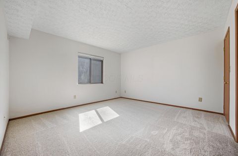 Tiny photo for 3967 Karl Road 125 #125, Columbus, OH 43224 (MLS # 225039574)