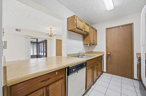 Tiny photo for 3967 Karl Road 125 #125, Columbus, OH 43224 (MLS # 225039574)