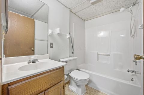 Tiny photo for 3967 Karl Road 125 #125, Columbus, OH 43224 (MLS # 225039574)