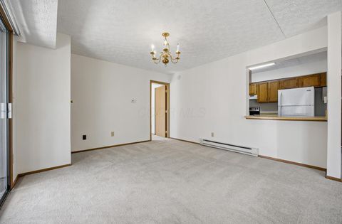Tiny photo for 3967 Karl Road 125 #125, Columbus, OH 43224 (MLS # 225039574)